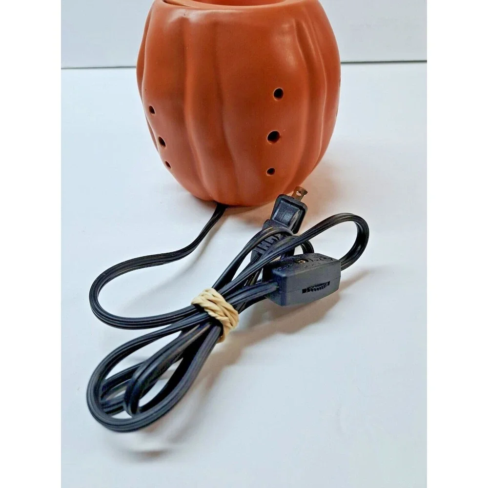 Pumpkin Shaped Illuminated Wax Tart Warmer Fall Autumn Home Décor Pre-owned